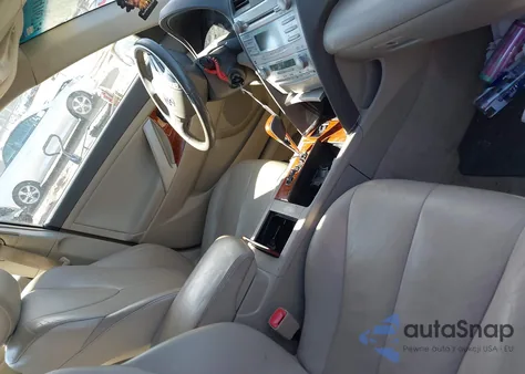 2009 Toyota Camry Xle z USA, uszkodzony, nr VIN 4T1BE46K09U293832